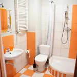 Hostel Relax - Usługi Noclegowe Łódź