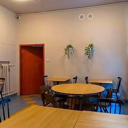 Hostel H360 - Dawniej Hotelik Relax Hostel *