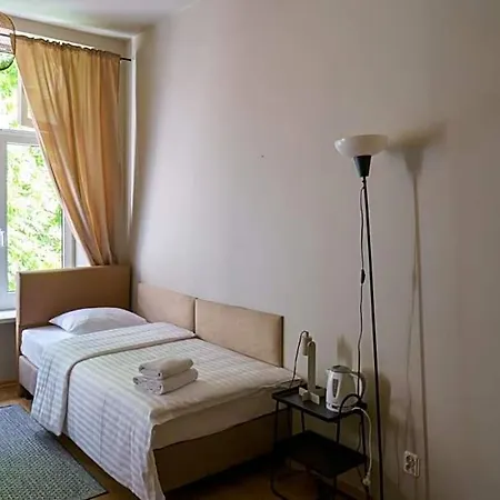 Hostel H360 - Dawniej Hotelik Relax * Lodz
