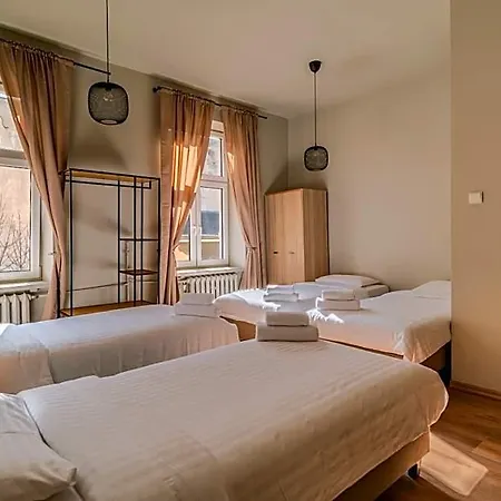 Hostel H360 - Dawniej Hotelik Relax Lodz