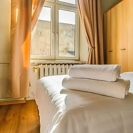 Hostel H360 - Dawniej Hotelik Relax Hostel