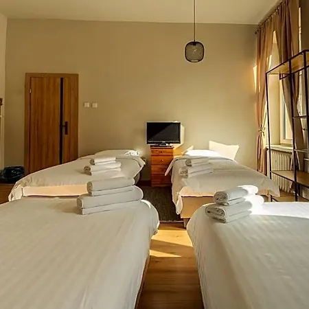 Hostel Hostel H360 - Dawniej Hotelik Relax