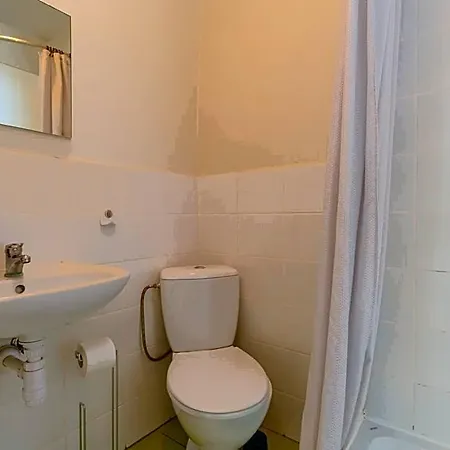 Hostel Hostel H360 - Dawniej Hotelik Relax *